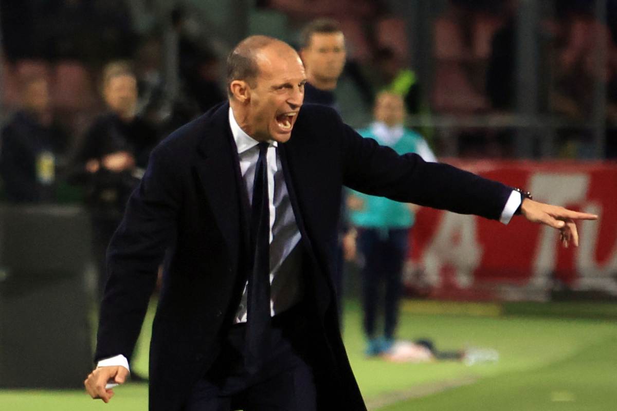 Allegri cerca un difensore mancino