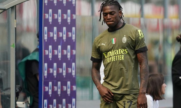 Leao in campo nell'euroderby 