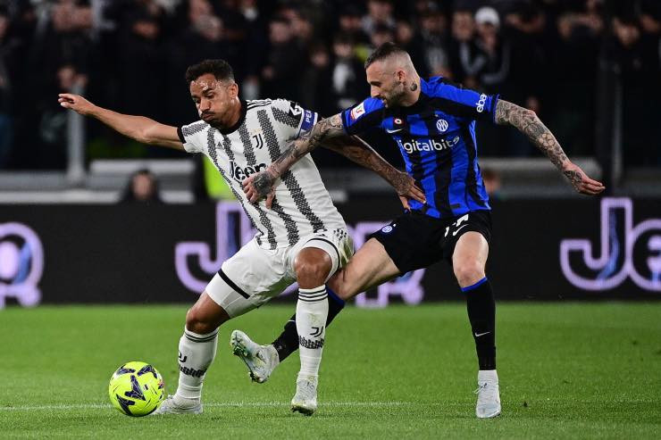 Renato Sanches all'Inter per Brozovic