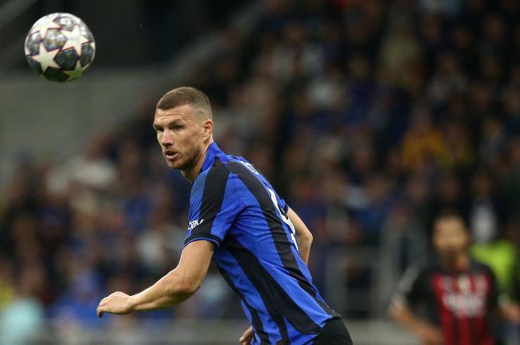 Dzeko contro la ex squadra