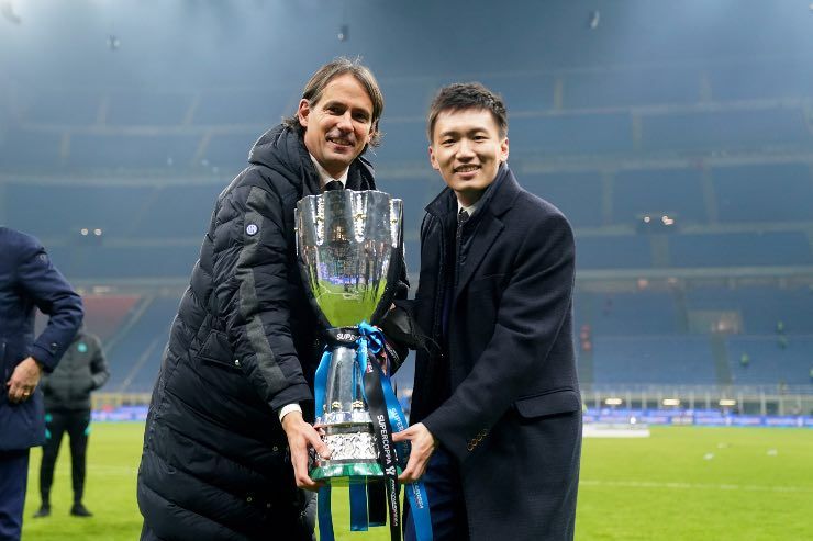 Zhang in sede per discutere del rinnovo di Inzaghi