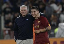 Mouriinho gioisce per il nuovo parametro zero