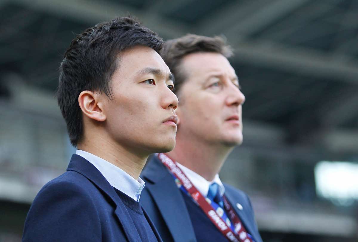Zhang in sede per discutere del rinnovo di Inzaghi