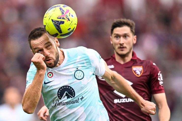 Stefan de Vrij guida bene la difesa contro il Torino