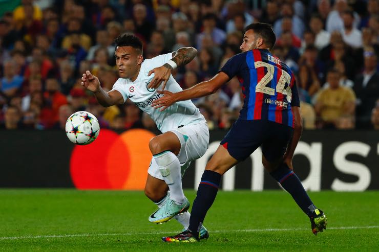 Dumfries per Eric Garcia, tentativo di scambio del Barcellona con l'Inter