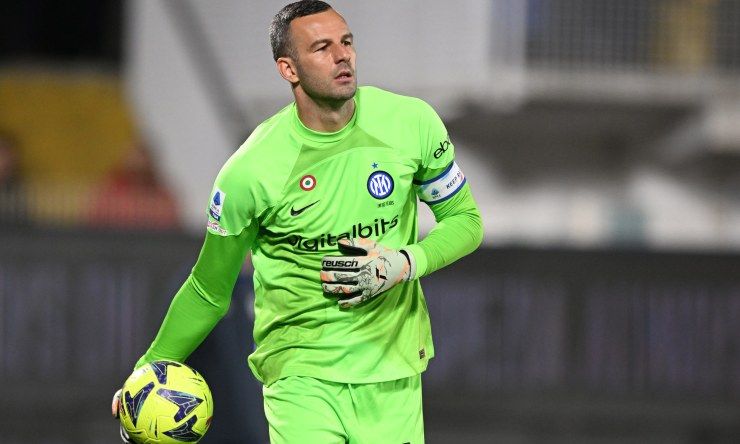 Handanovic: "Grazie per tutto Inter, cercherò di continuare a giocare"