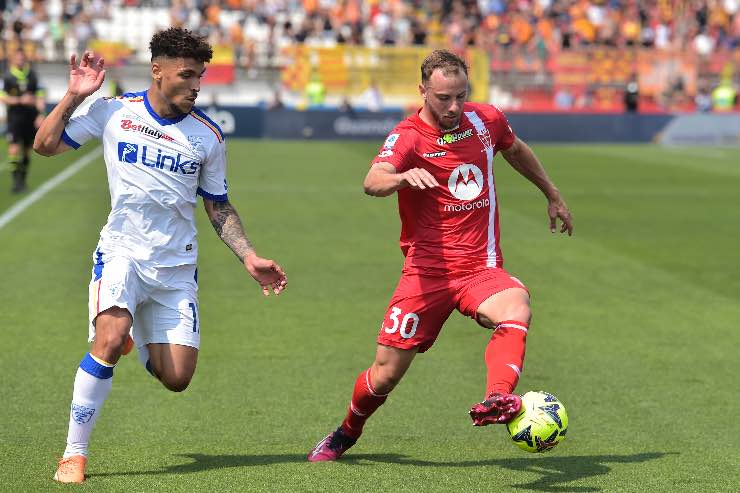 Via Gosens, dentro Carlos Augusto all'Inter 