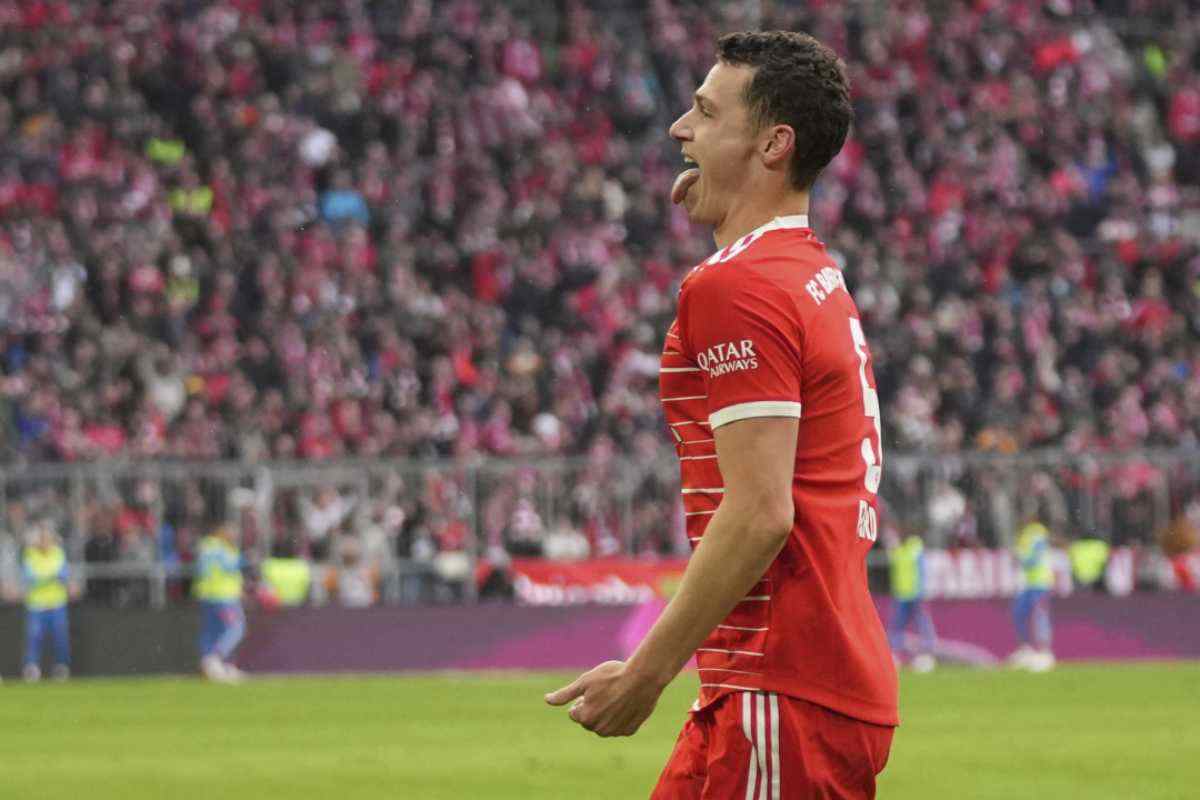 Pavard subito convocato?