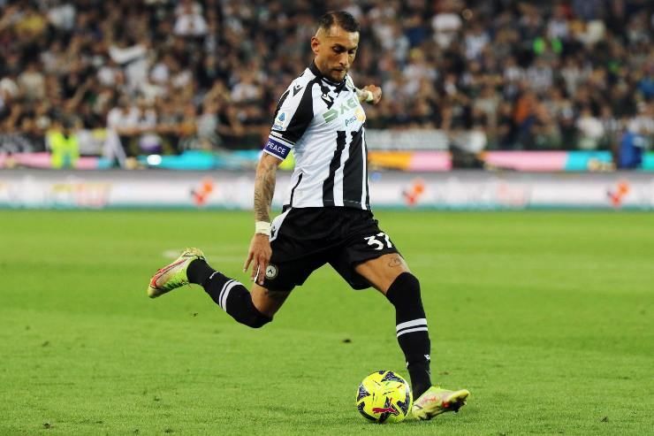 Sensi in vantaggio su Pereyra