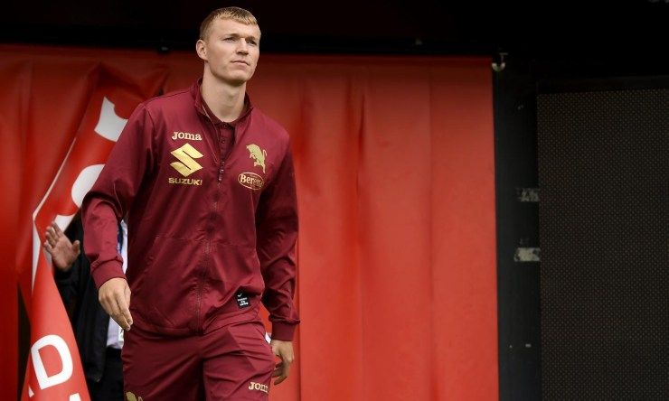 Schuurs piano B a Pavard per l'Inter: Milan con Kjaer in scadenza