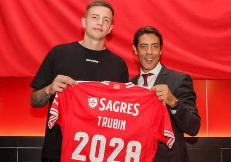 Contratto fino al 2028 per Trubin e clausola da 100 milioni