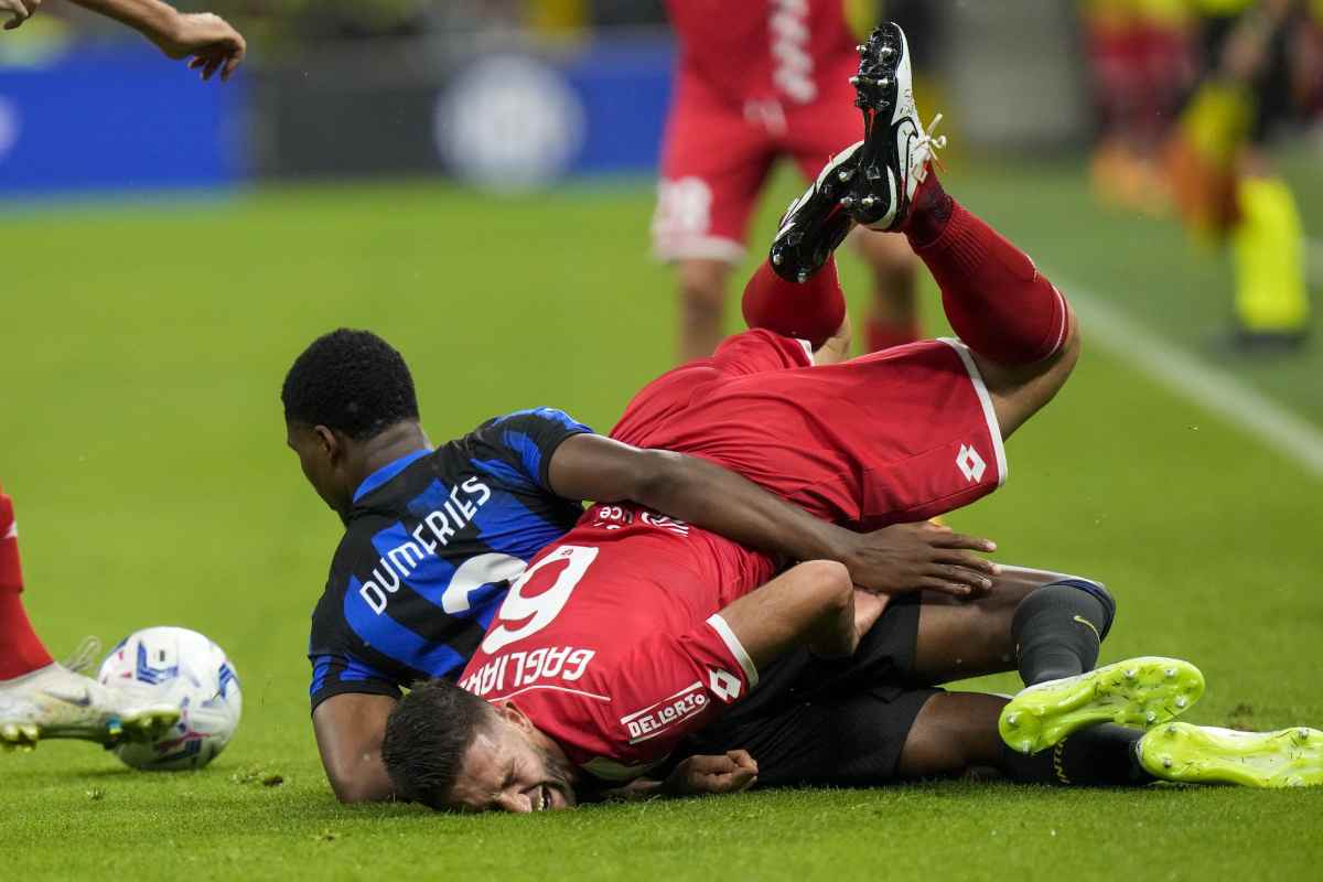 Proposto come sostituto di Dumfries: ceduto