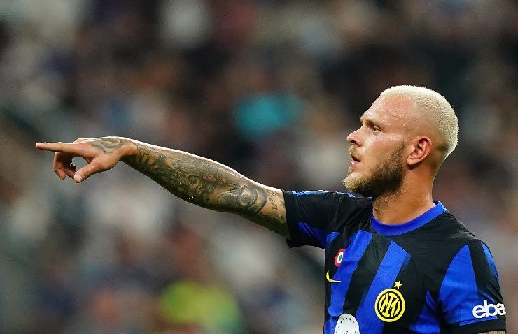Davies via dal Bayern, idea Dimarco per il futuro