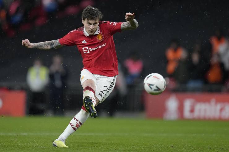L'Inter molla Lindelof: rinnoverà con lo United