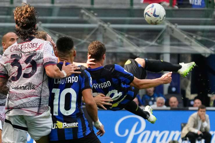 Pavard durante Inter-Bologna: le pagelle