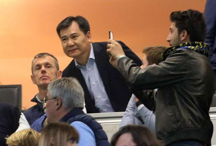 Zhang Jindong ottiene fondi dalla Cina