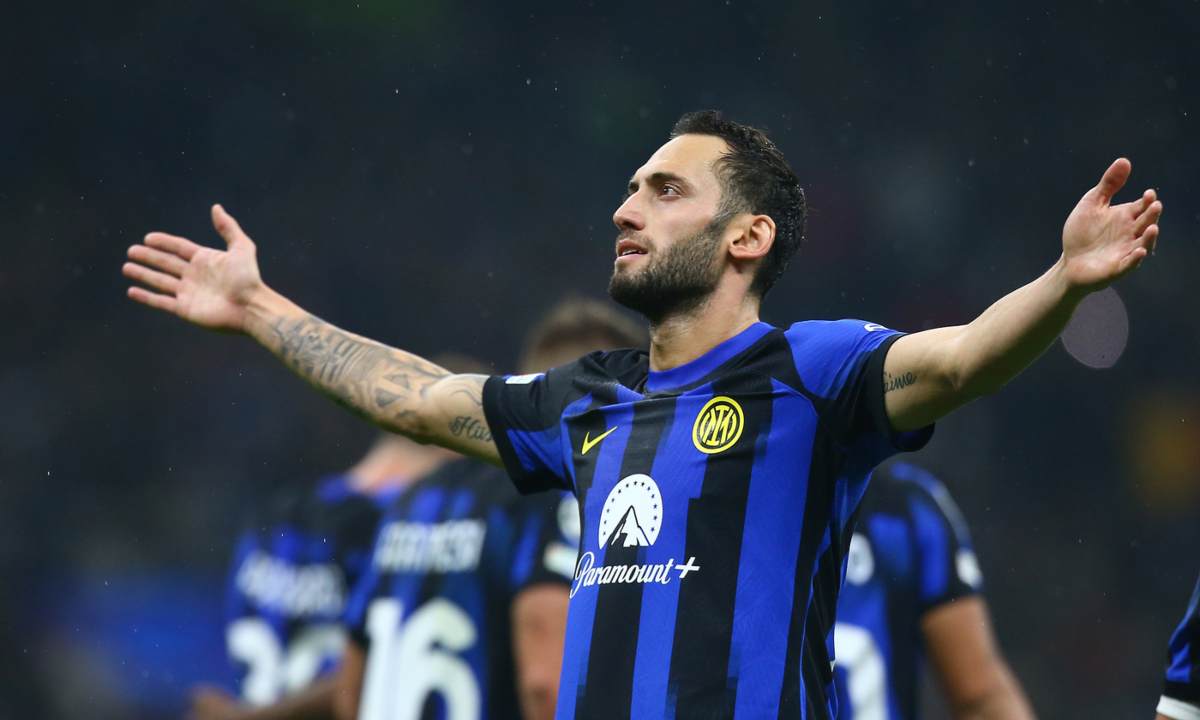 Calhanoglu il settimo calciatore della A con più palloni recuperati nelle prime 12 giornate