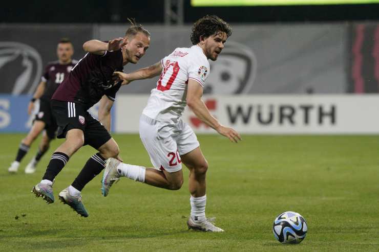 L'Inter segue il terzino turco Ferdi Kadioglu