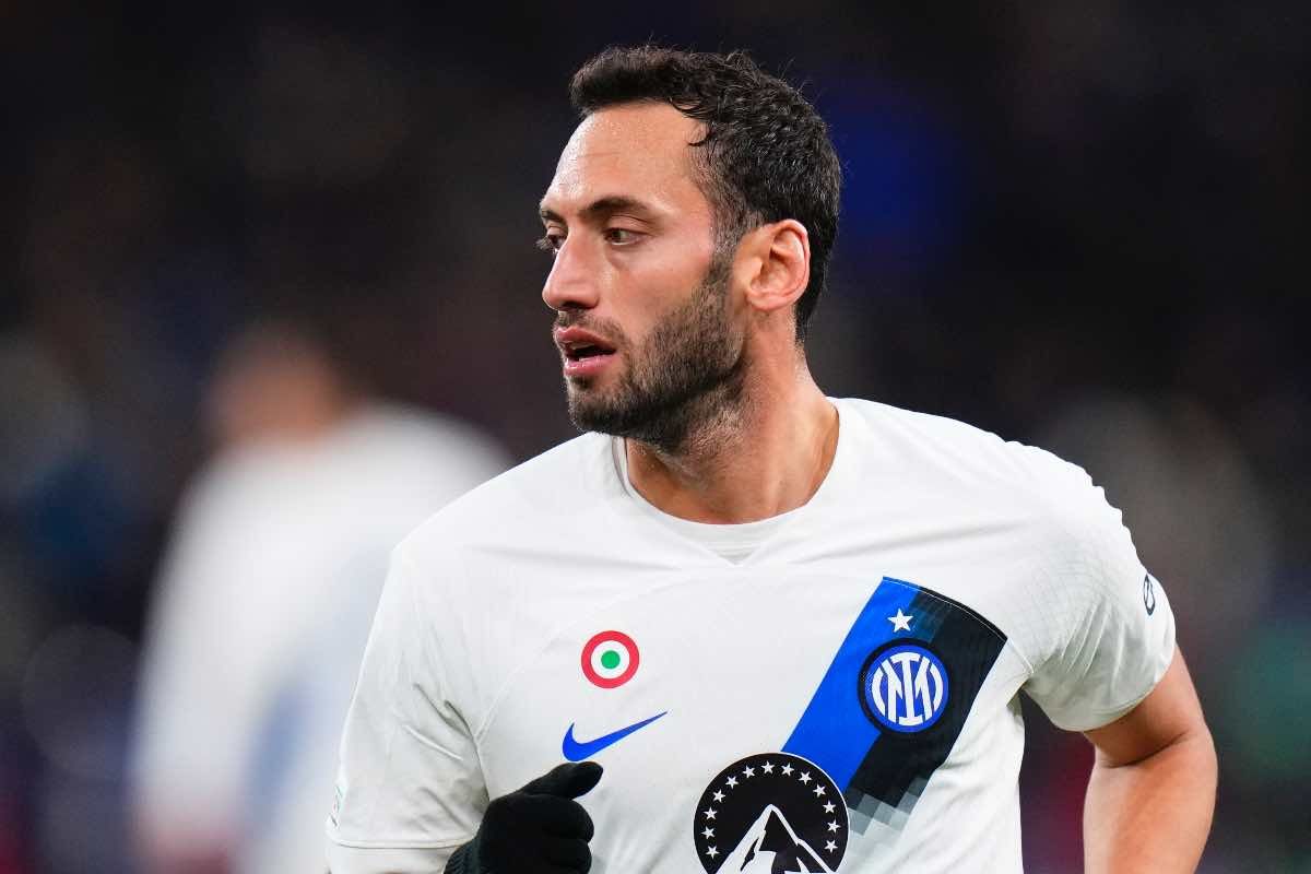 Calhanoglu fermo per influenza, salta l'allenamento in Nazionale