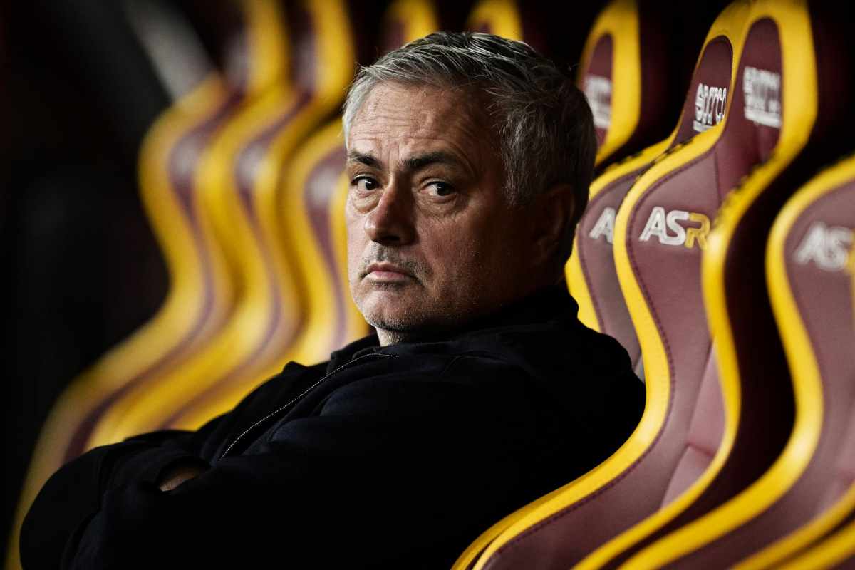 Mourinho vuole un difensore a zero