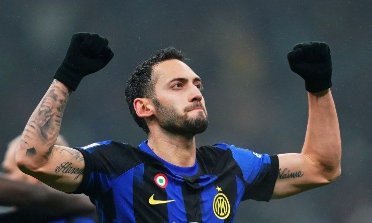 Solo una botta per Calhanoglu: il turco ci sarà contro il Napoli