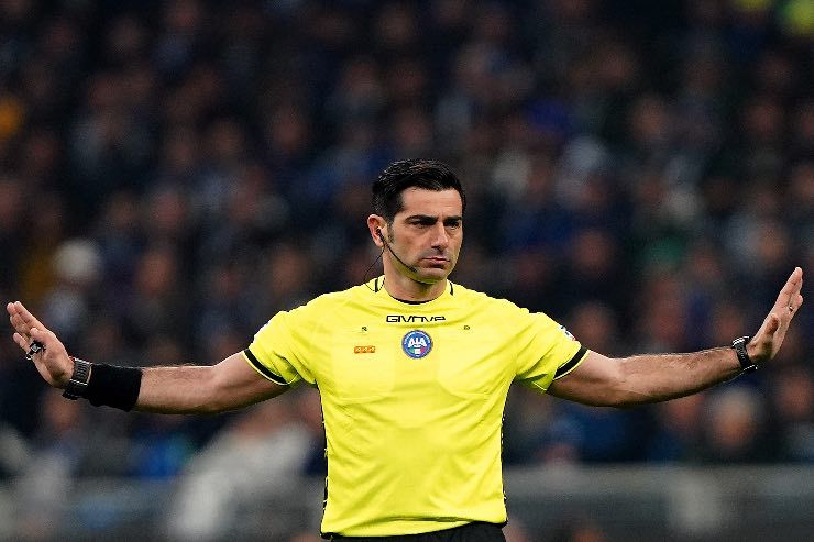 Sputi durante Inter-Juve