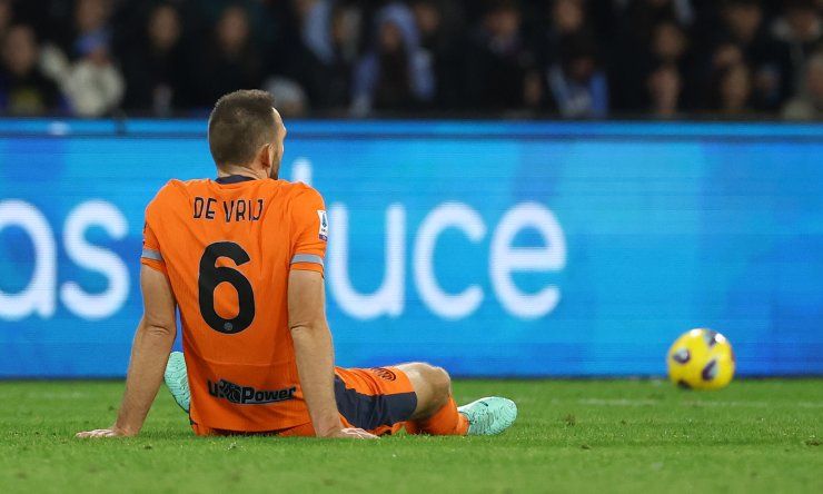 De Vrij proverà a recuperare per il Cagliari