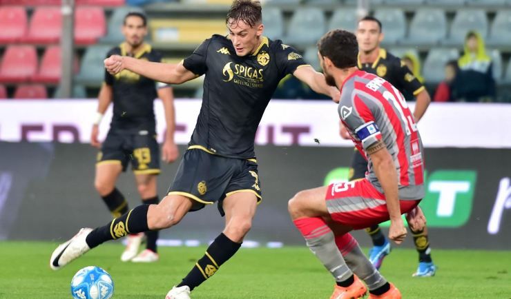 Appena 2 reti in Serie B per Francesco Pio Esposito