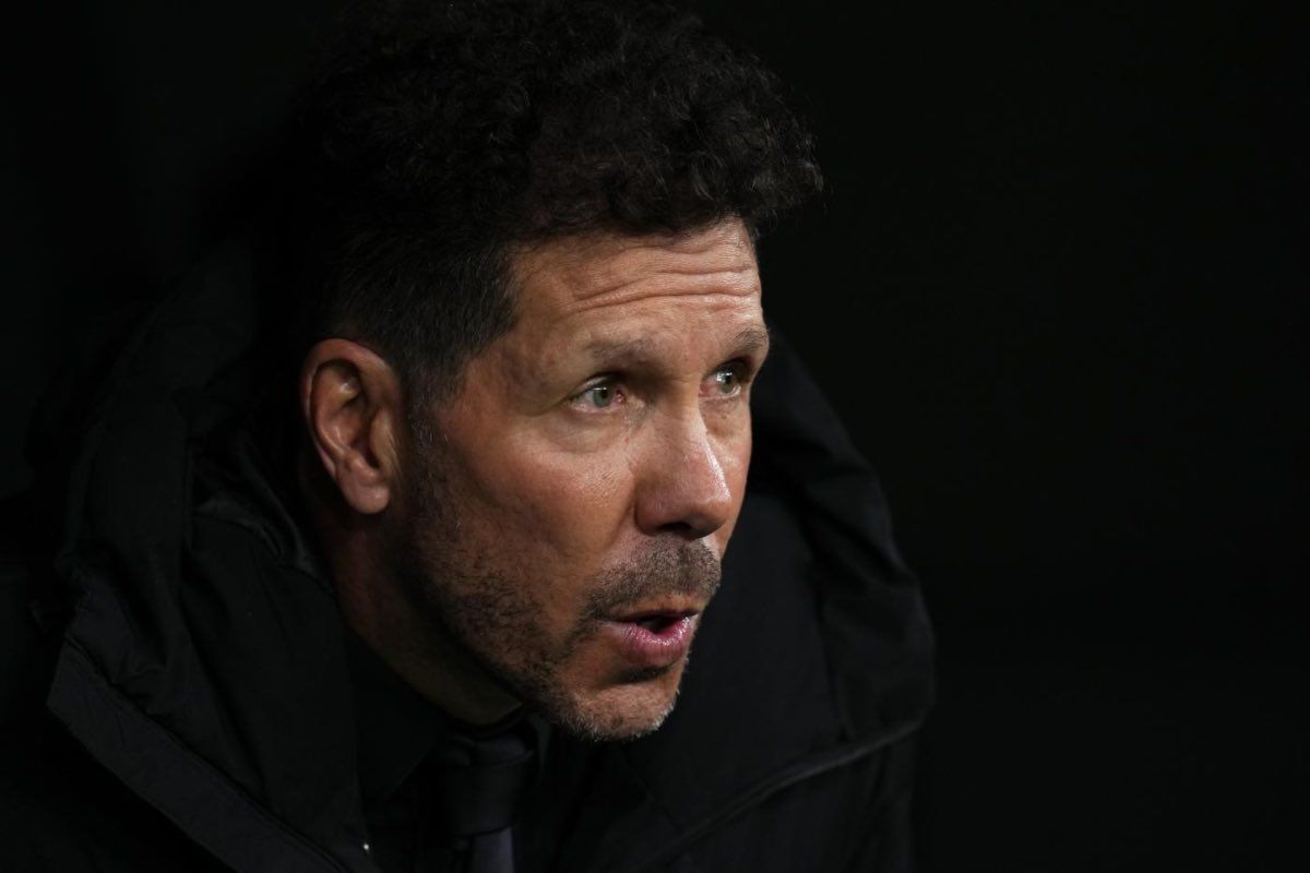 Simeone soffia il difensore a Inzaghi