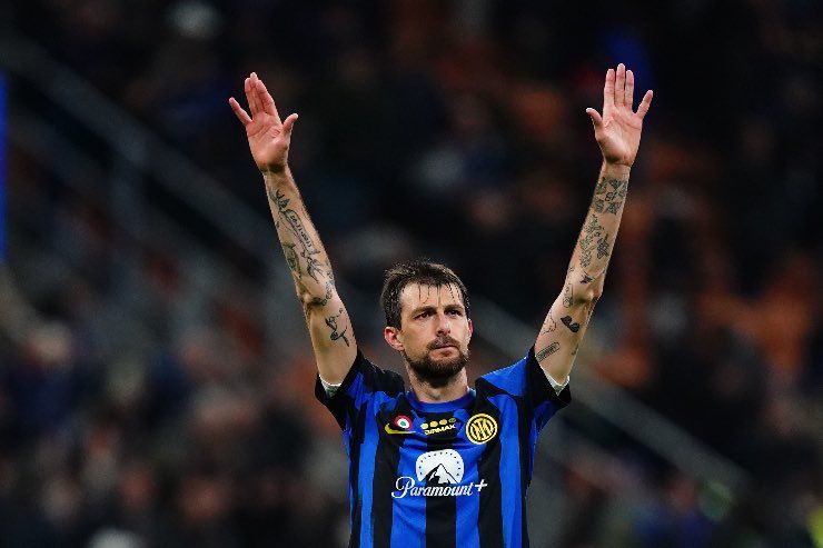 Acerbi vicino al suo primo Scudetto, Milan decisivo