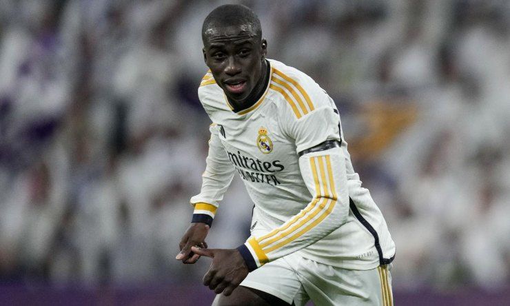 Mendy in cambio di Davies: Real e Bayern ci pensano