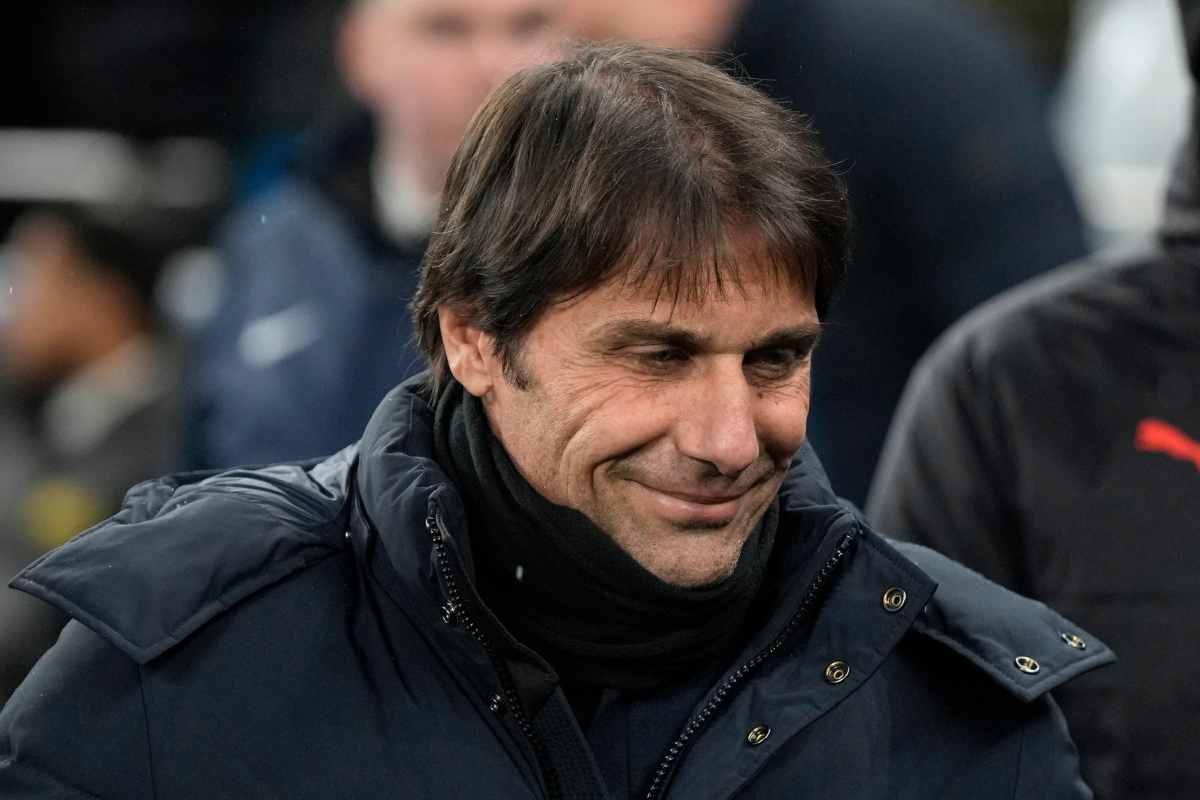 Conte vicino al Napoli