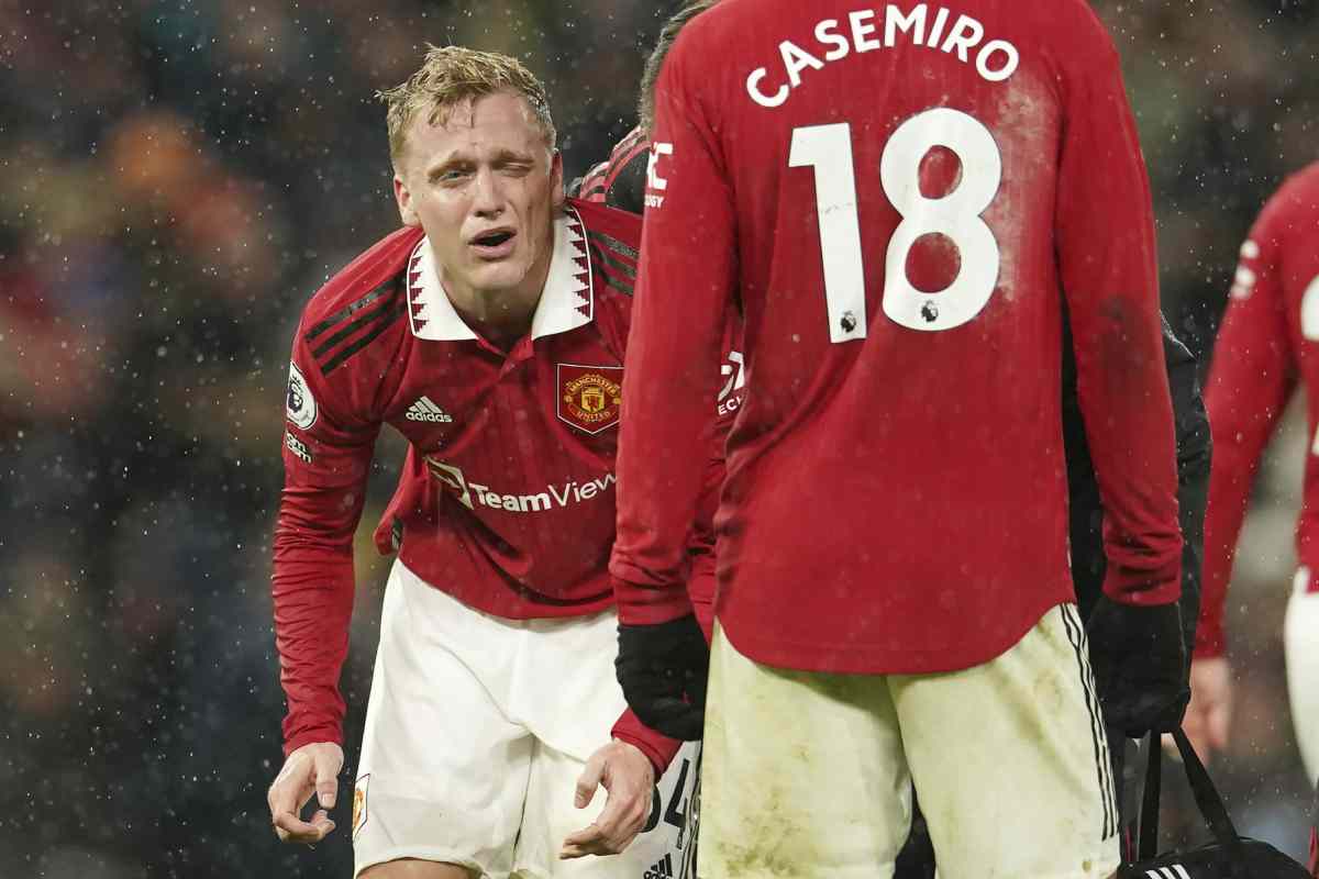 Intermediari offrono Donny van de Beek all'Inter