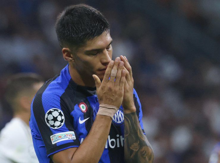 Idea rescissione per il bomber dell'Inter. colpo di scena