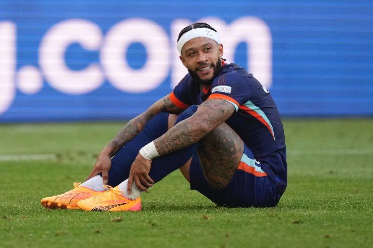 Depay al Milan, niente Inter