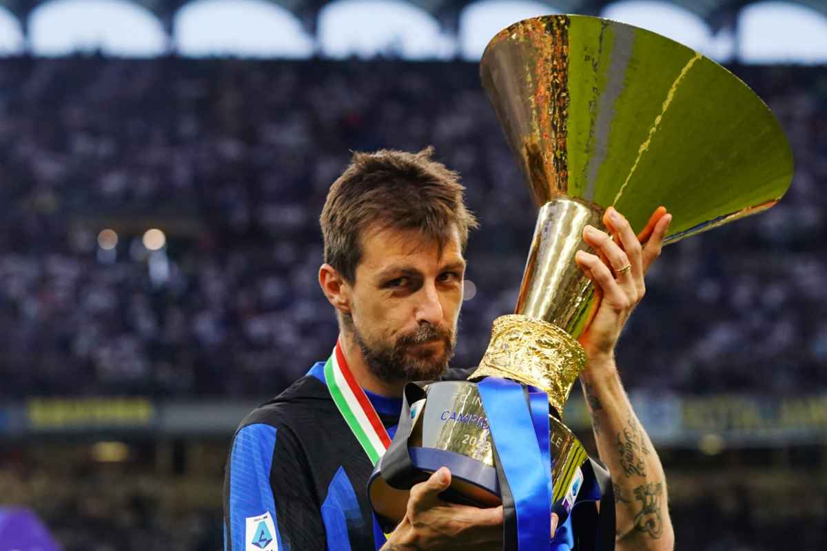 Il giocatore è pronto a firmare: in arrivo un altro anno con l'Inter