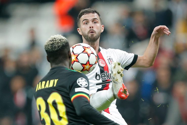 Pjanic ad un passo: colpo a sorpresa per il club di A