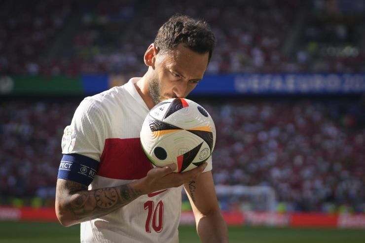 Calhanoglu, niente Bayern