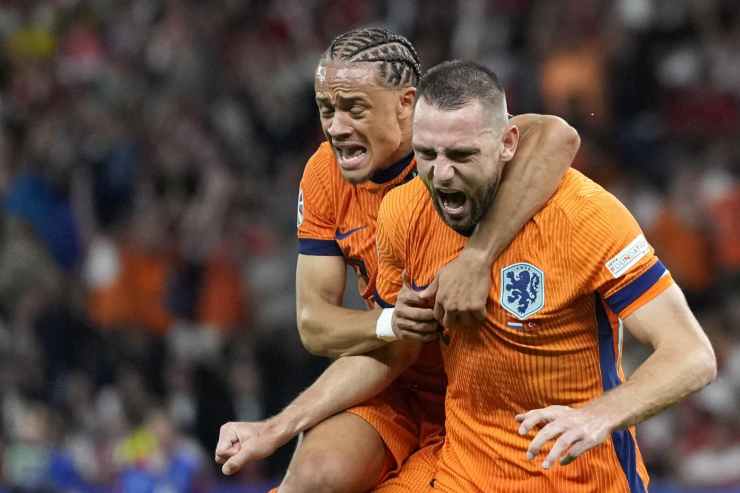 Nuovo contatto tra l'agente di de Vrij e l'Inter