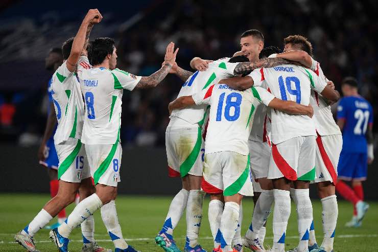 Thuram contestato in Francia per il like a Kean