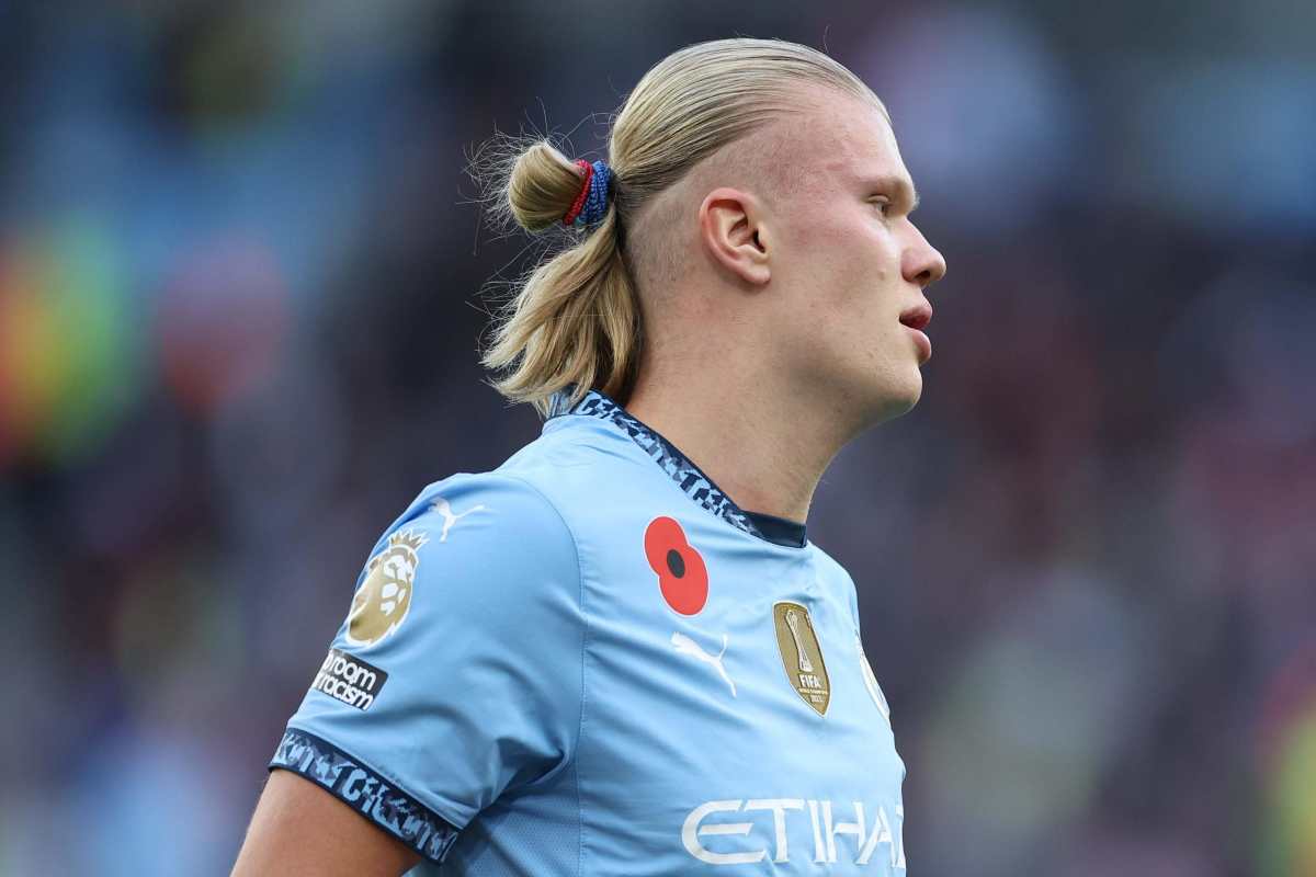 Erling Haaland con la maglia del City