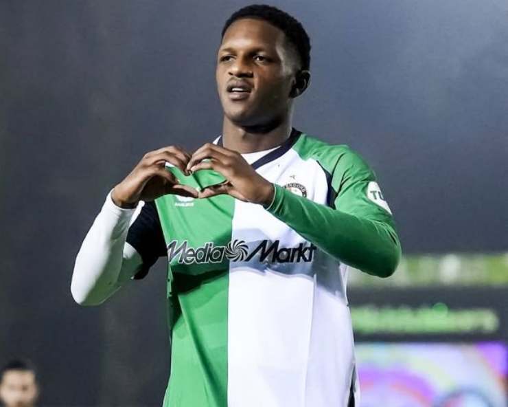 Givairo Read esulta con il Feyenoord