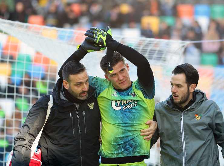 Stankovic dopo l'infortunio