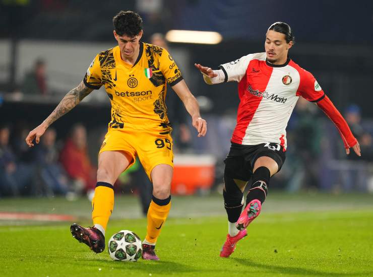 Bastoni durante la partita contro il Feyenoord