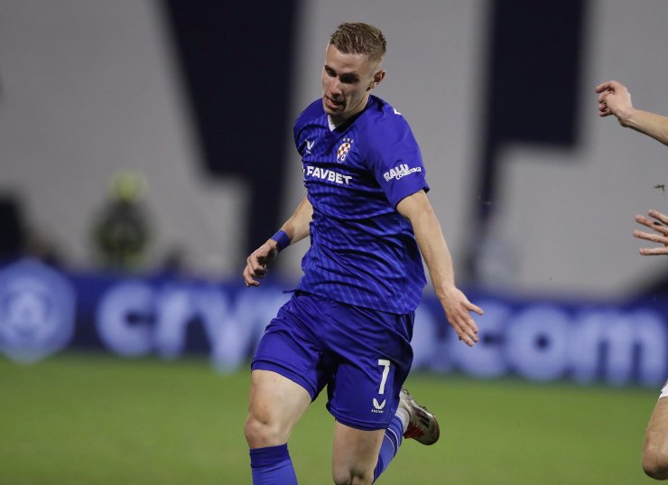 Luka Stojkovic in azione con la Dinamo Zagabria