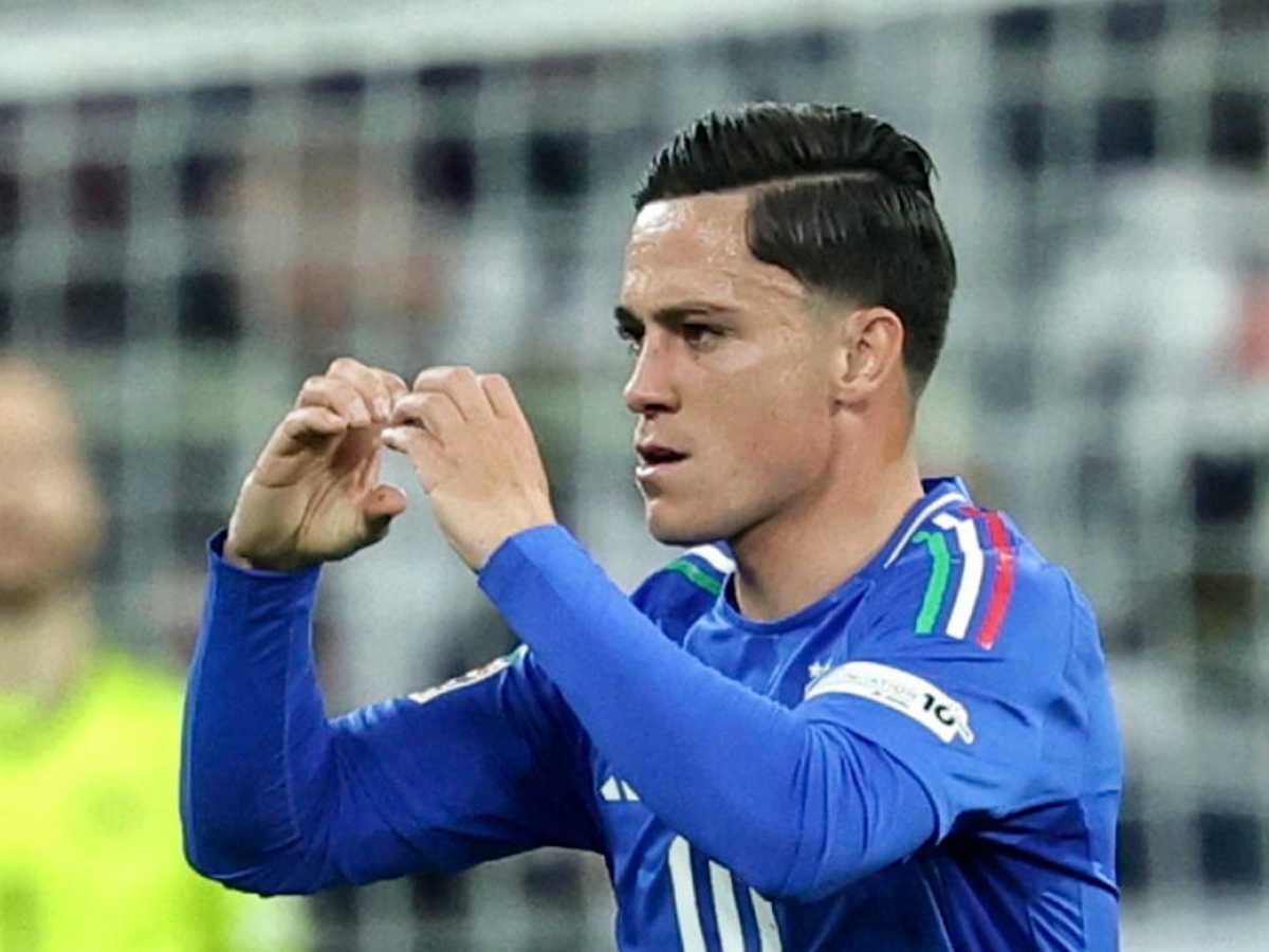 Raspadori con la maglia dell'Italia