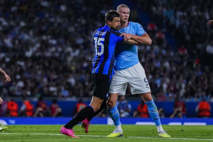 Acerbi in marcatura su Haaland