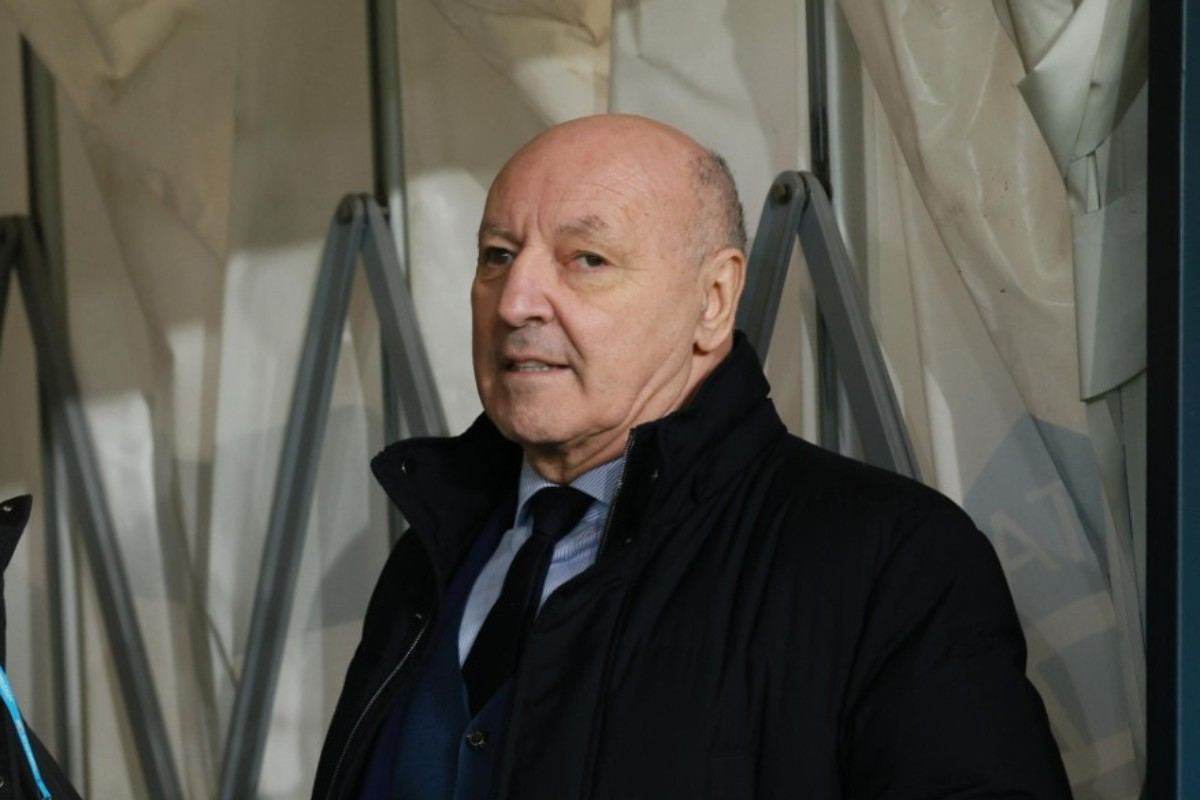 Beppe Marotta pensieroso