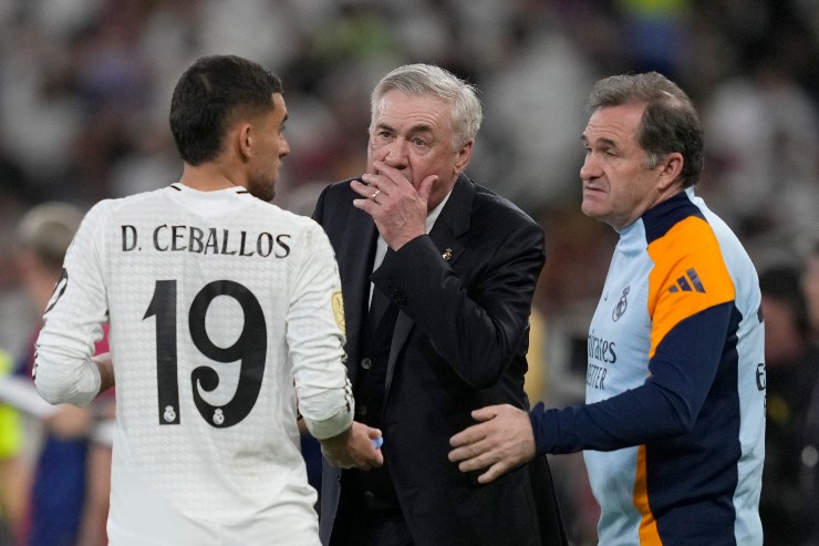 Dani Ceballos a colloqui con Carlo Ancelotti
