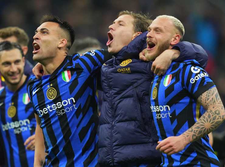 L'Inter esulta insieme ai tifosi